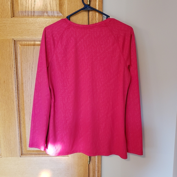 Champion Long Sleeve - Picture 3 of 6